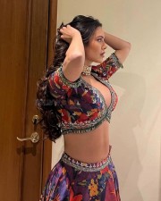 Hot Esha Gupta Cleavage in a Multicolour Printed Embroidered Lehenga Photos 02