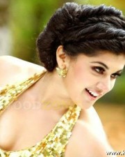 Hot Tapsee Cleavage Photo