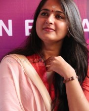 Inji Iduppazhagi Movie Heroine Anushka Shetty Photos