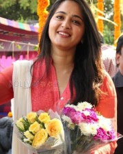 Inji Iduppazhagi Movie Heroine Anushka Shetty Photos