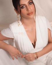 Ivan Than Uthaman Actress Yashika Aannand in a White Outfit Pictures 02