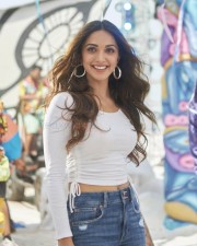 Jugjugg Jeeyo Movie Heroine Kiara Advani Sexy Photos 01