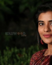 Kanaa Heroine Aishwarya Rajesh Photos