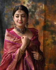 Kannada Beauty Pranitha Subhash in a Traditional Ghagra Pink Top and Pleated Skirt Pictures 01