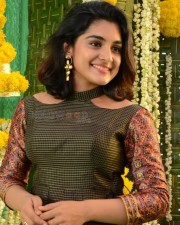 Kerala Actress Nivetha Thomas Pictures