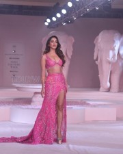 Kiara Advani India Couture Week Photos 01