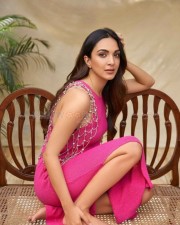 Kiara Advani Seated on a Chair Photo 01