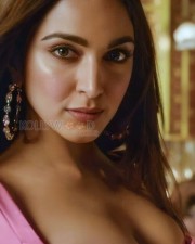 Kiara Advani in Pink Leather Dress Pictures 02