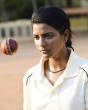 Kousalya Krishnamurthyv Cricketer Movie Actress Aishwarya Rajesh Photos