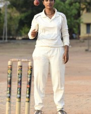 Kousalya Krishnamurthyv Cricketer Movie Actress Aishwarya Rajesh Photos