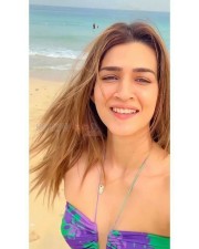 Kriti Sanon Blue Bikini Photos 02