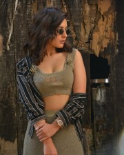 Latest Pictures Of Raashi Khanna