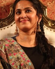 Lingaa Movie Heroine Anushka Shetty Photos