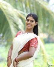 Malayalam Actress Iniya Sexy Pictures