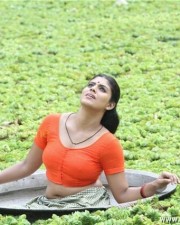 Malayalam Actress Iniya Sexy Pictures