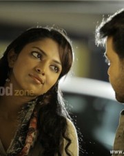 Mallu Babe Amala Paul In Run Baby Run Movie Pictures