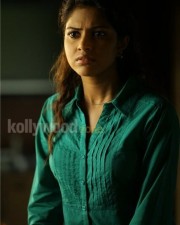 Mallu Babe Amala Paul In Run Baby Run Movie Pictures