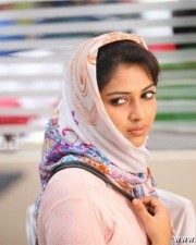 Mallu Babe Amala Paul In Run Baby Run Movie Pictures