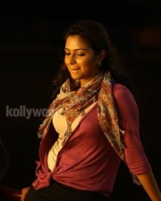 Mallu Babe Amala Paul In Run Baby Run Movie Pictures