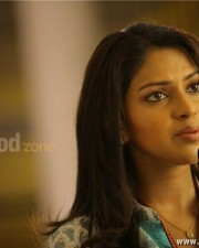 Mallu Babe Amala Paul In Run Baby Run Movie Pictures