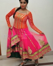 Manal Kayaru Movie Heroine Poorna Photos