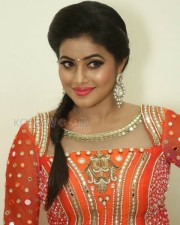 Manal Kayaru Movie Heroine Poorna Photos