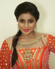 Manal Kayaru Movie Heroine Poorna Photos