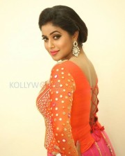 Manal Kayaru Movie Heroine Poorna Photos