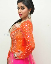 Manal Kayaru Movie Heroine Poorna Photos