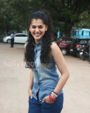 Maranthen Mannithen Heroine Tapsee Photos