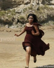 Padam Paesum Heroine Poorna Stills