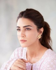 Picturesque Kriti Sanon Pictures 02