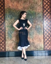 Pretty Actress Raashi Khanna Photo Shoot Stills