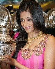 Priyamani At Jos Alukkas Store Opening Pictures