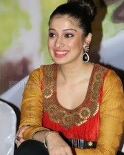 Raai Laxmi At Irumbu Kuthirai Press Meet Pictures