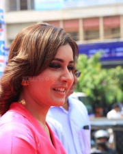 Raashi Khanna At Big C Th Store Launch At Vizag Photos