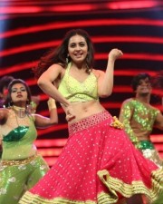 Rakul Preet Singh At Filmfare Awards Photos