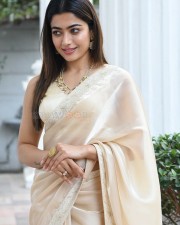 Rashmika Mandanna at Pushpa Movie Pre Release Interview Photos 30