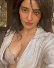 Ravishing Neha Sharma Cleavage Pic 01