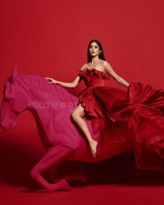 Red Hot Janhvi Kapoor Horse Photoshoot Pictures 03