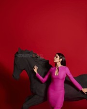 Red Hot Janhvi Kapoor Horse Photoshoot Pictures 05