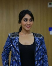 Regina Cassandra At Dr