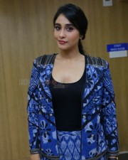 Regina Cassandra At Dr