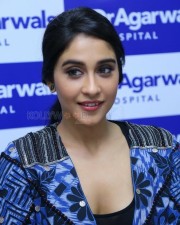 Regina Cassandra At Dr