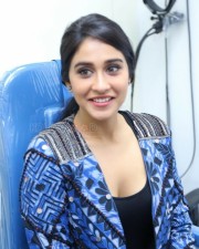 Regina Cassandra At Dr