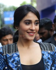 Regina Cassandra At Dr