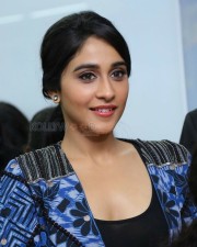 Regina Cassandra At Dr