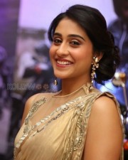 Regina Cassandra Sexy Pics