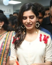 Samantha Launches Vcare Clinic Photos