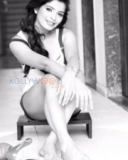 Sanchita Shetty Sexy Photos